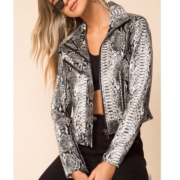 BLANK NYC Moto Jacket Snakeskin Blank NYC cropped Faux Leather black white XS - Picture 1 of 12